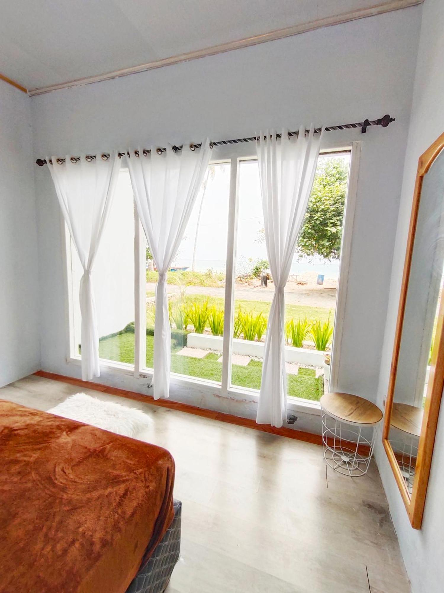 Stella Villa Ngurbloat Εξωτερικό φωτογραφία